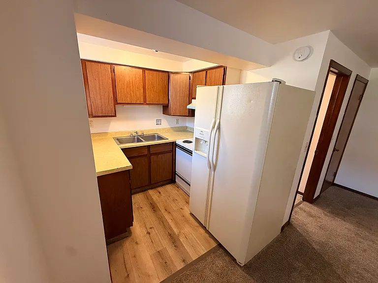 1522 10th Ave #11 — Photo 4