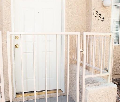 3rd image of 1334 Silver Sierra St