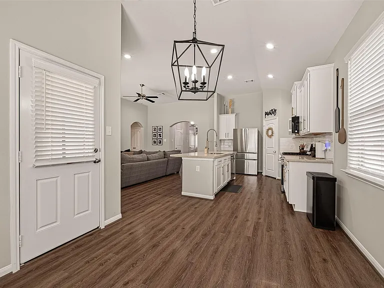 1665 Morgan Trail Dr — Photo 9