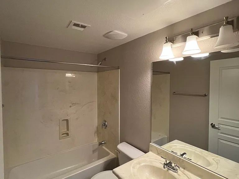123 N Washington St #43 — Photo 15