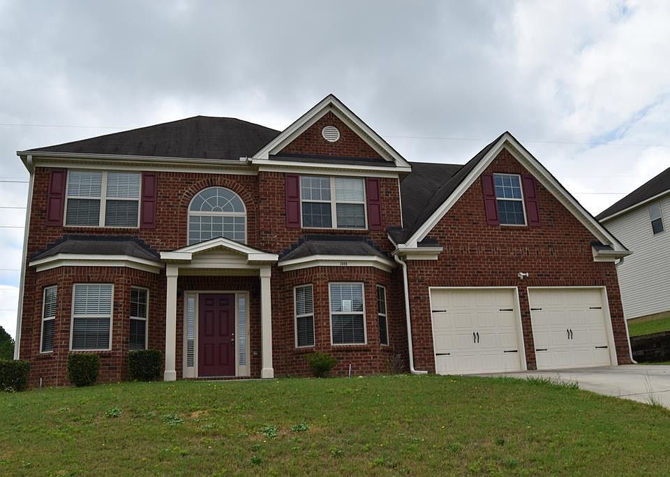 1st image of 2606 Leland Dr
