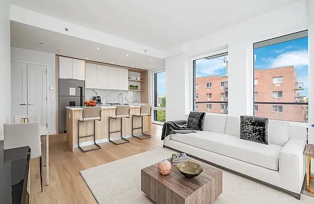 Rented by REAL New York | media 14