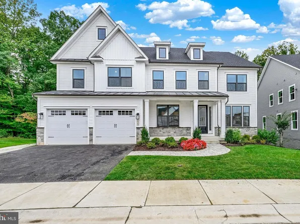 2628 Two Rivers Blvd, Odenton, MD 21113