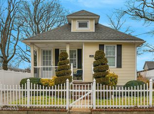 14 W Sunset Ave, Red Bank, NJ