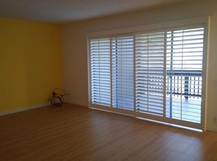 3320 Brittan Ave APT 8, San Carlos, CA 94070