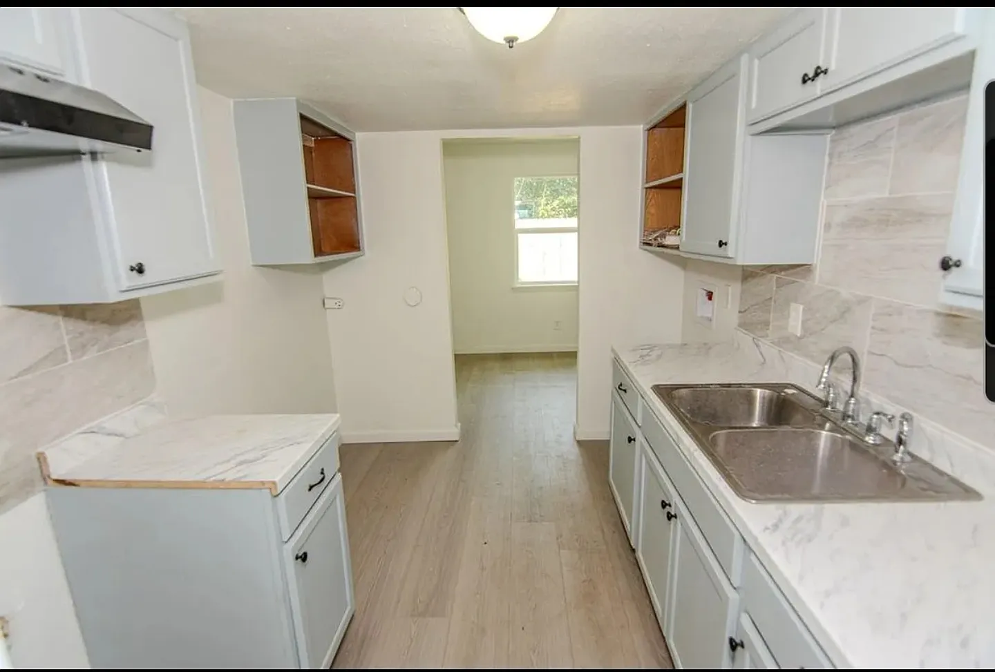 4 bed, 2.5 bath, 1344 sqft, $1,250 — Photo 3