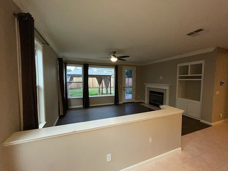 702 Quail Run Cir — Photo 15