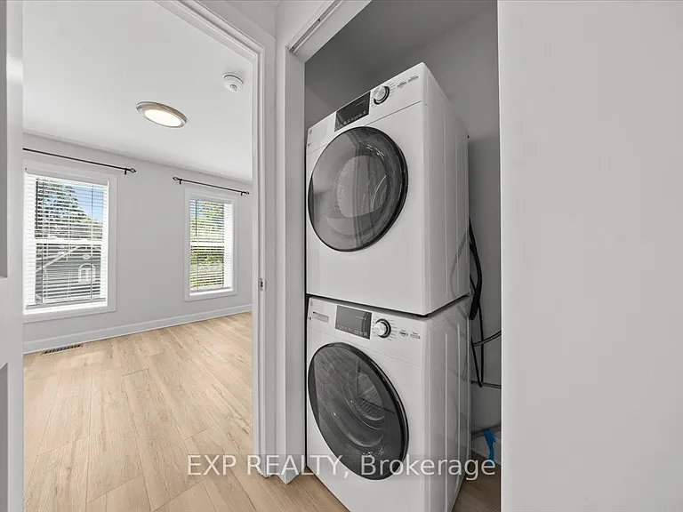 183 Britannia Rd #1 — Photo 13
