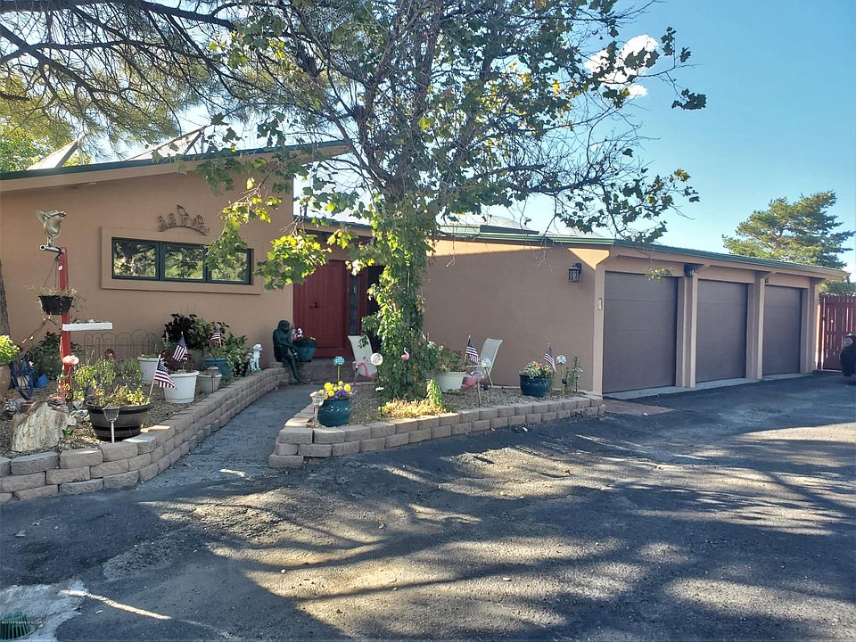 1st image of 4105 Skyline Dr