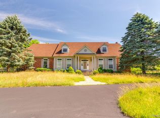 4090 Perryville Rd, Ortonville, MI 48462