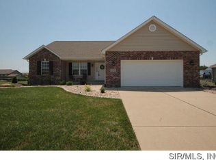 1252 Antique Ln, Mascoutah, IL