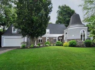 15 Stratford Rd, Barrington, RI 02806
