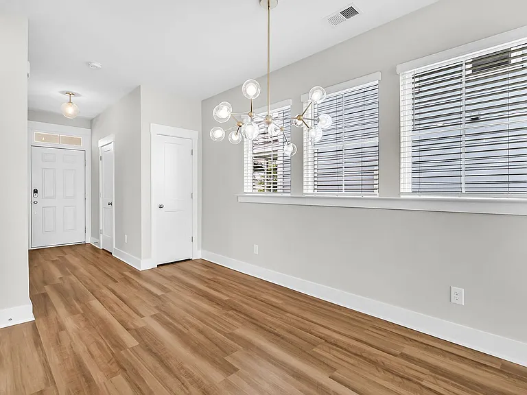 396 Ripple Park Dr — Photo 17