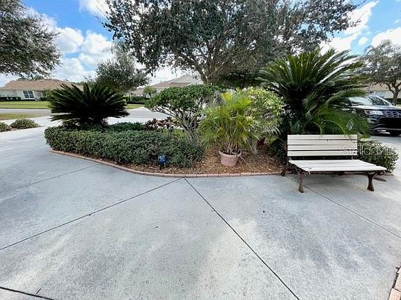 2nd image of 2474 Magnolia Cir