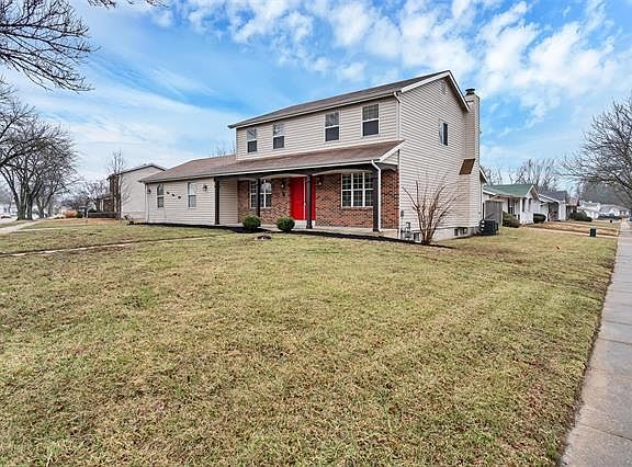 2nd image of 558 Fox Plains Dr