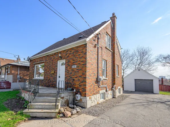 301 Gibbons St, Oshawa, ON L1J 4Y5