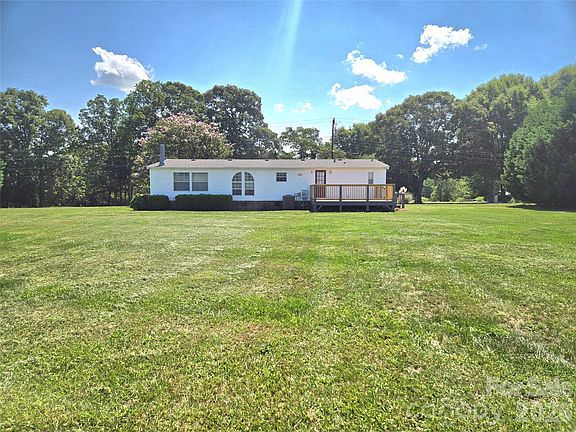 2nd image of 3449 Yount Rd