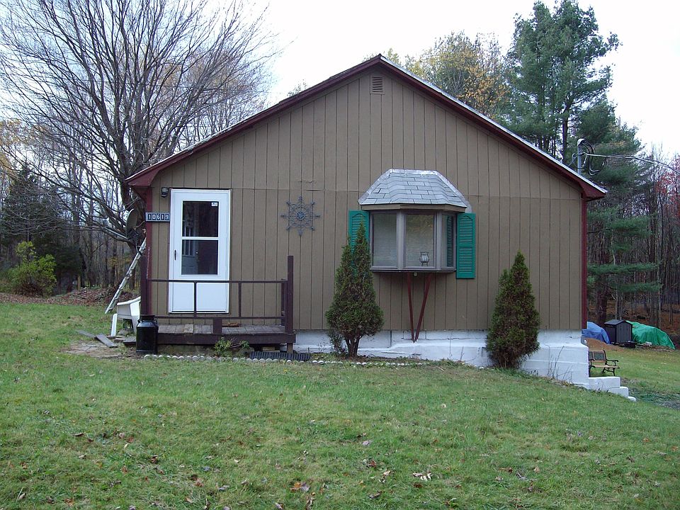 2nd image of 10619 Rowell Rd