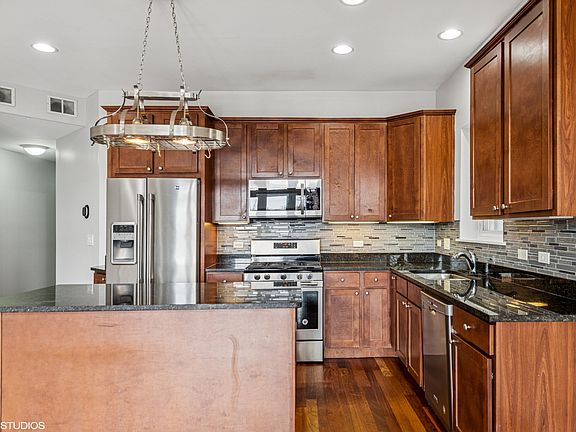 3rd image of 7170 W Grand Ave APT 3E