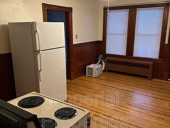2nd image of 336 Dubuque Wayne St #6-169