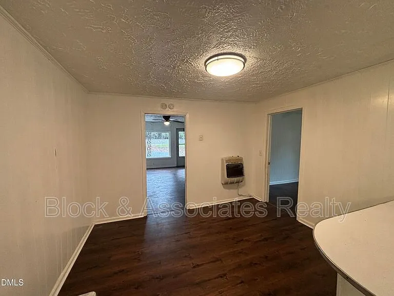 87 Robert Thompson Rd — Photo 26