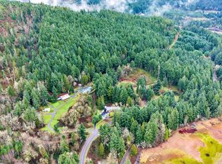 35751 Row River Rd, Cottage Grove, OR 97424