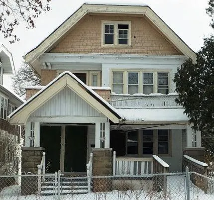 2544 N 49th St photo 1