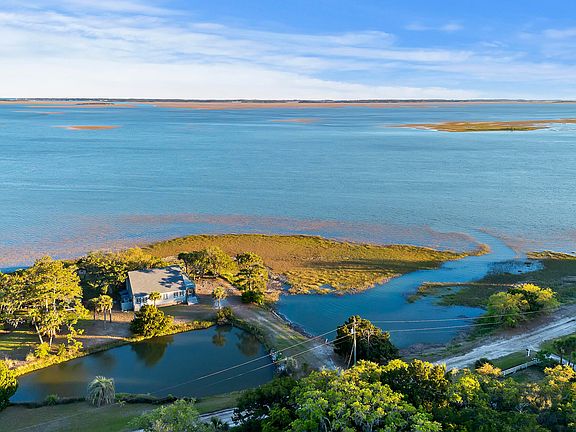 4th image of 20 Harbor River Drive