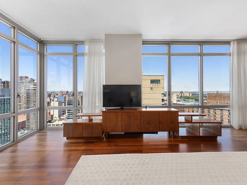 1st image of 333 E 91st St APT 26A