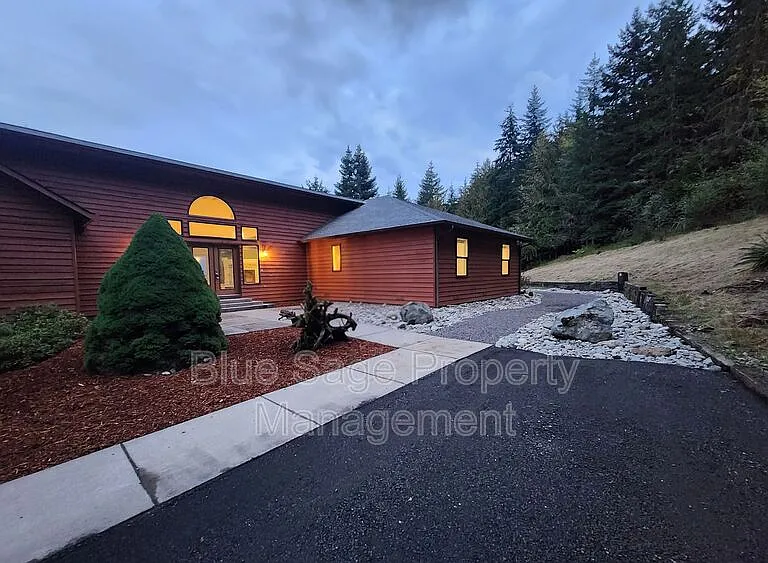 1965 Baker View Dr — Photo 3