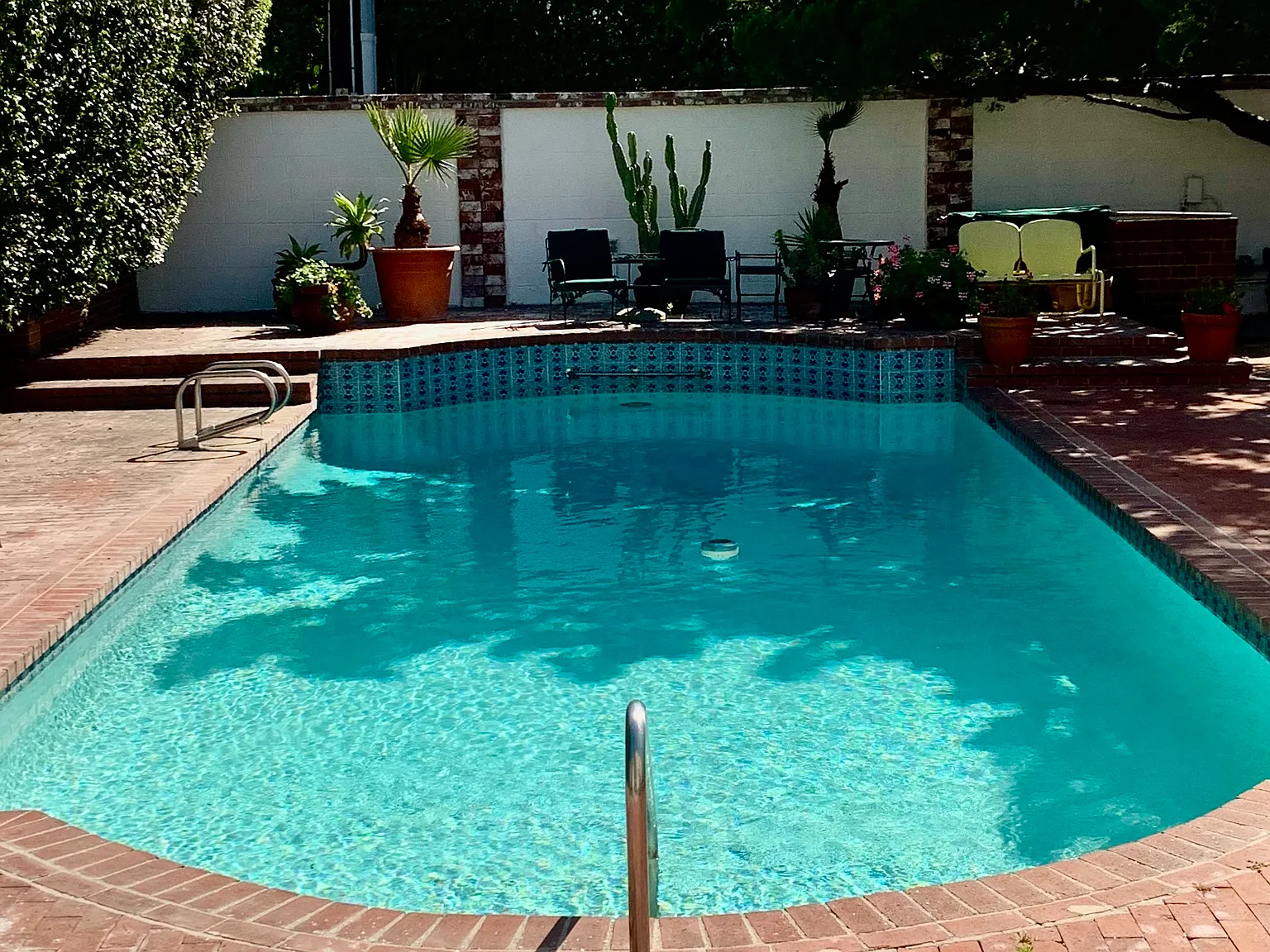 505 N Palm Dr — Photo 3