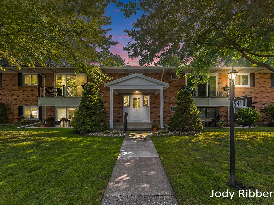 1st image of 5310 Southbrook Ct Unit 39