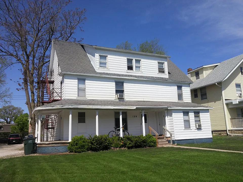 Comfortable Old Home converted into Apartments