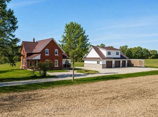 1153 Glengarry Landing Rd S, Springwater, ON L9X1E1