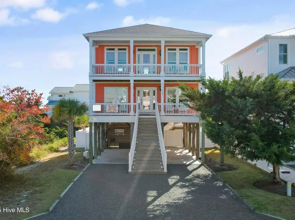 211 Brunswick Avenue W, Holden Beach, NC 28462