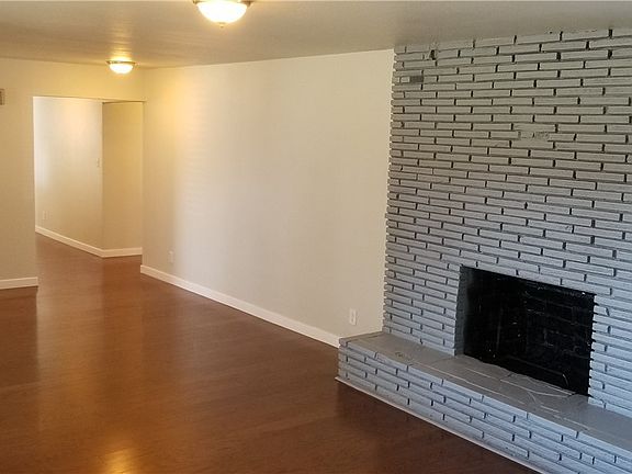 3rd image of 821 117th St S