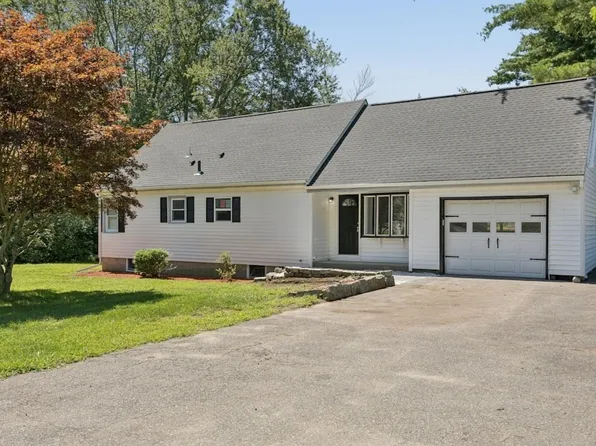 638 Pleasant St, Marlborough, MA 01752