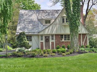 2 Glendon Rd, Ho Ho Kus, NJ 07423