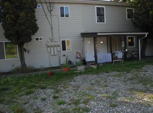 2852 N Oak Harbor Rd #F, Oak Harbor, WA 98277