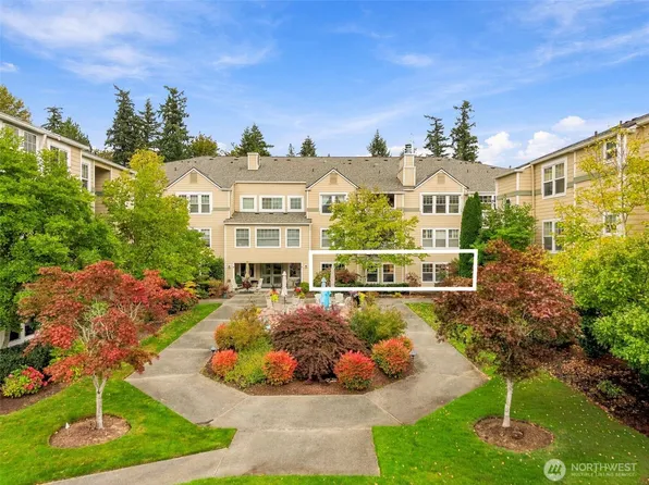 4133 224th Lane SE #101, Issaquah, WA 98029