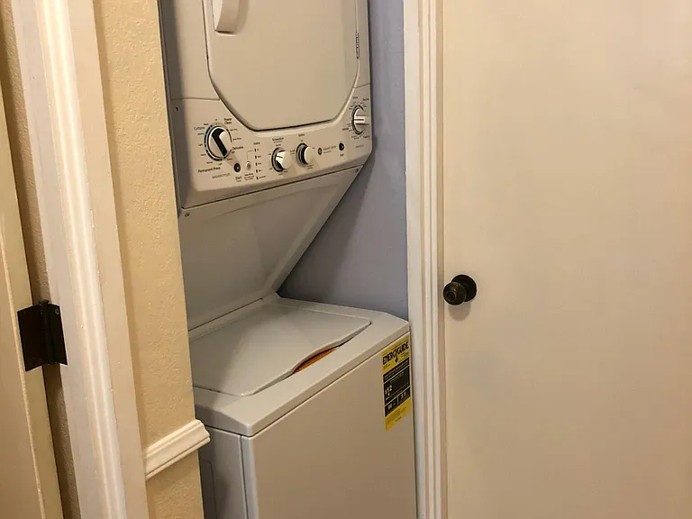 3324 Sierra Dr #105 — Photo 3