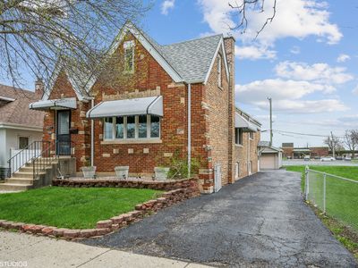 5940 W 55th St, Chicago, IL, 60638