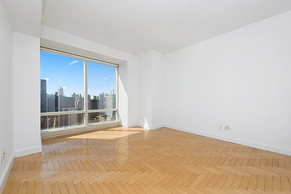 Rented by Douglas Elliman | media 23