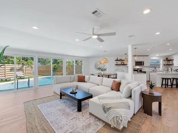 (undisclosed Address), Sarasota, FL 34231