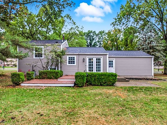 5th image of 211 Natale Dr