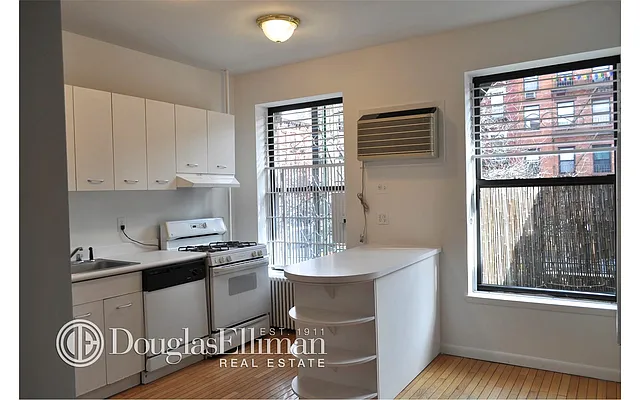 Rented by Douglas Elliman | media 11