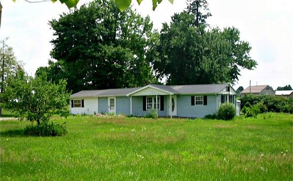 2nd image of 132 Pierce Thurlow Rd