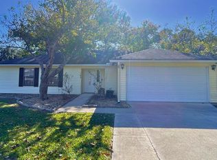 183 Foxwood Cir, Saint Marys, GA 31558