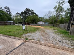 1508 Holloway Dr, Pineville, LA 71360