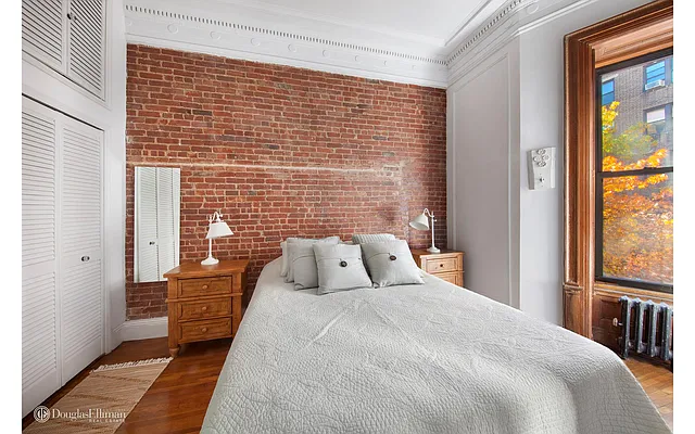 Sold by Douglas Elliman | media 15